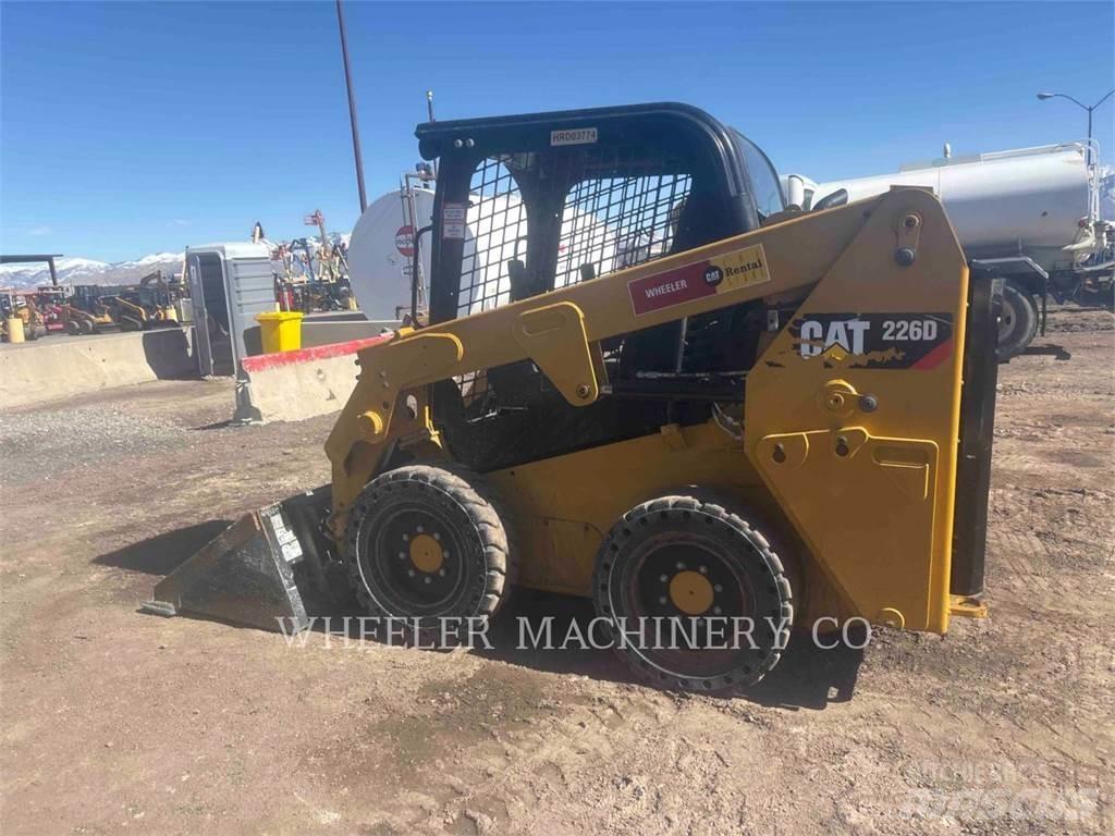 CAT 226D C1-H2 Мини-погрузчики