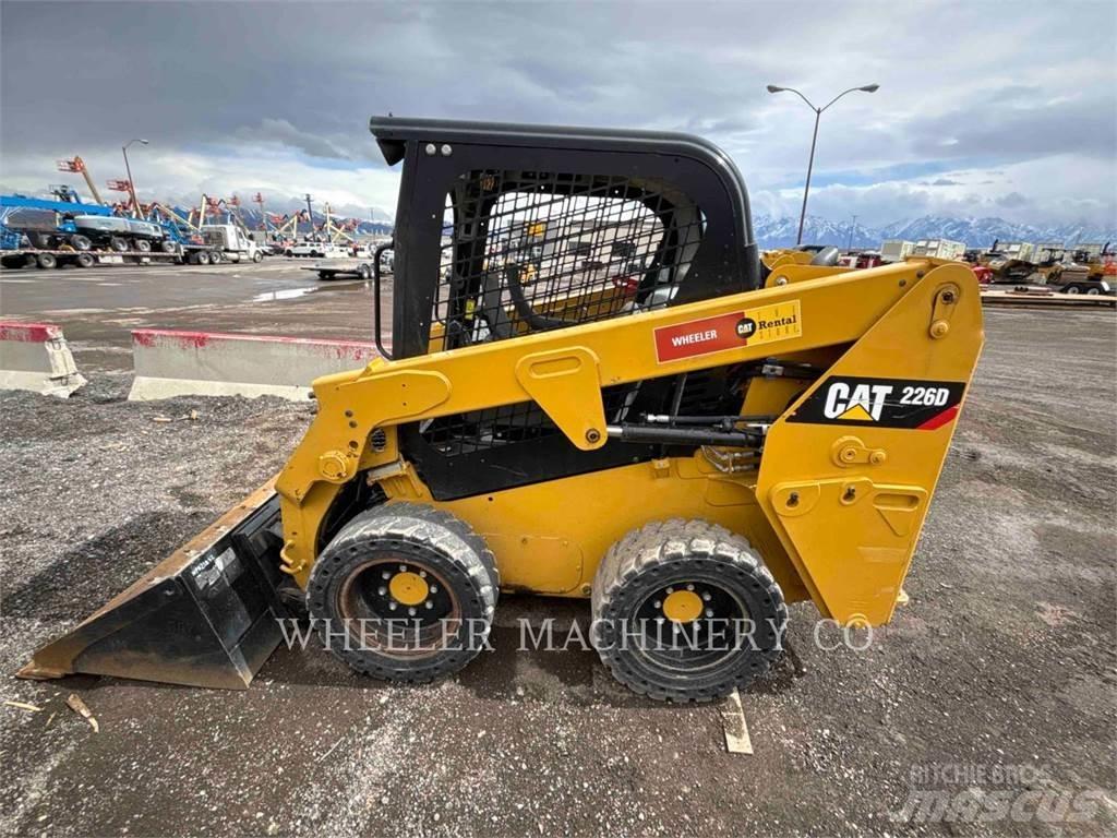 CAT 226D C1-H2 Мини-погрузчики