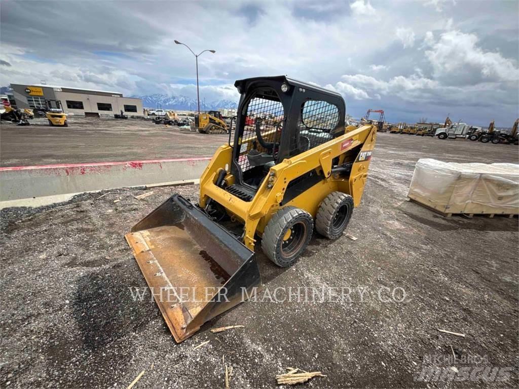 CAT 226D C1-H2 Мини-погрузчики