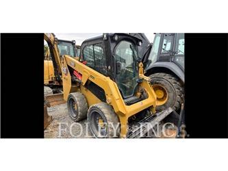 CAT 226D3 Мини-погрузчики