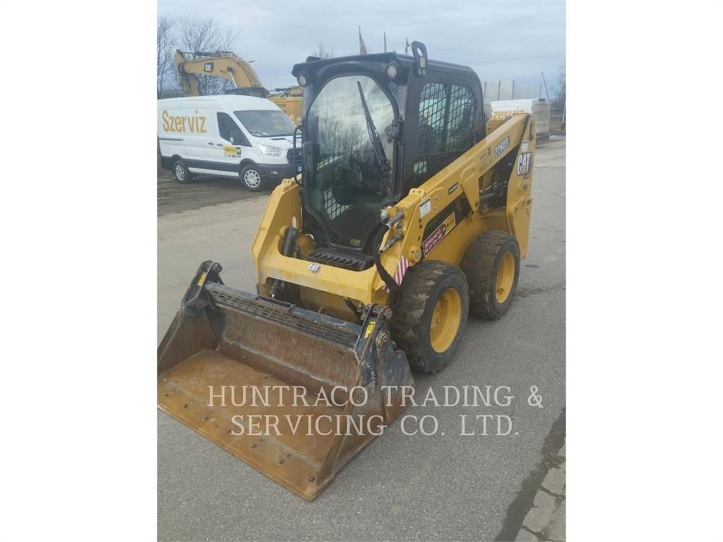 CAT 226D3 Мини-погрузчики