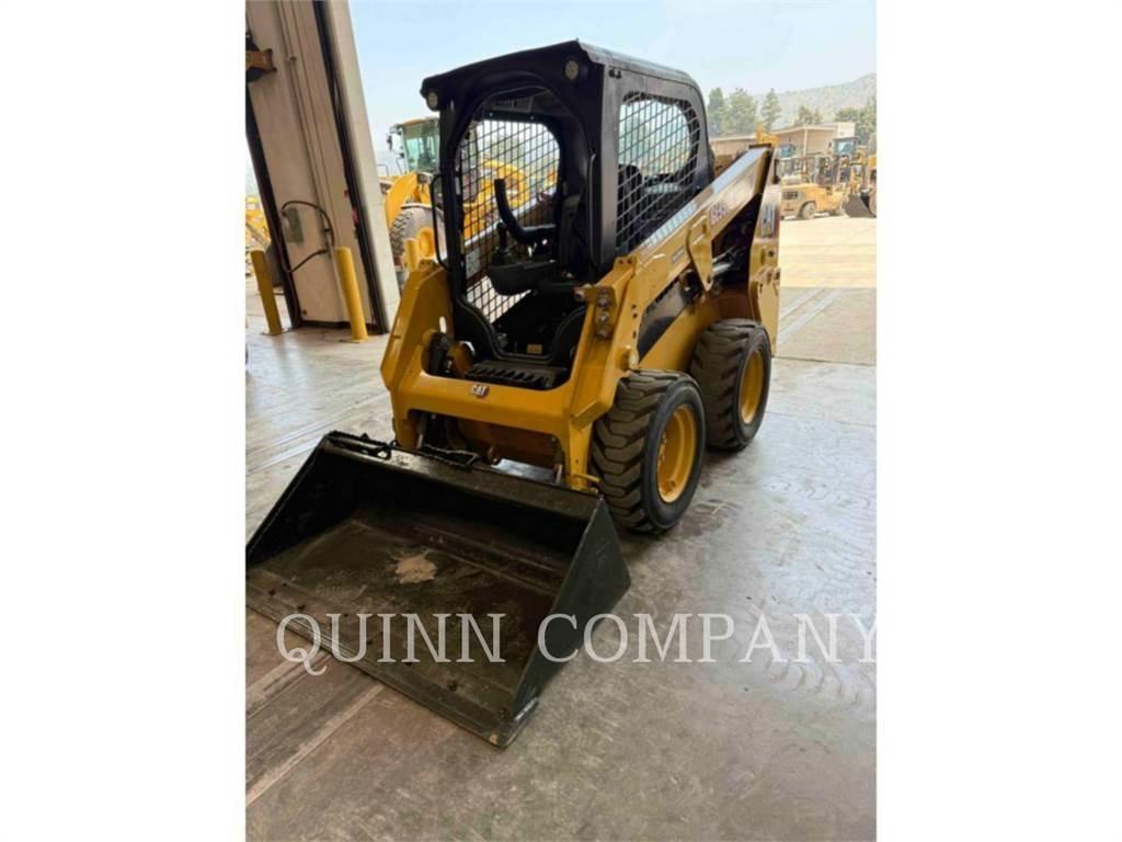 CAT 226D3 Мини-погрузчики