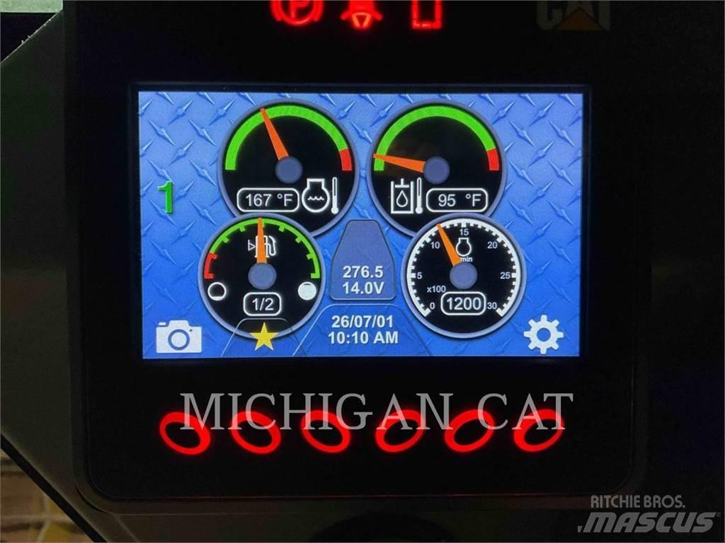 CAT 226D3 AQ Мини-погрузчики