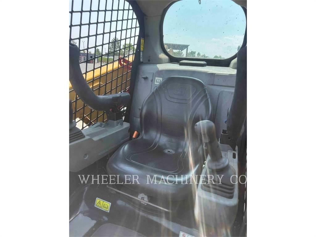 CAT 226D3 C1H2 Мини-погрузчики