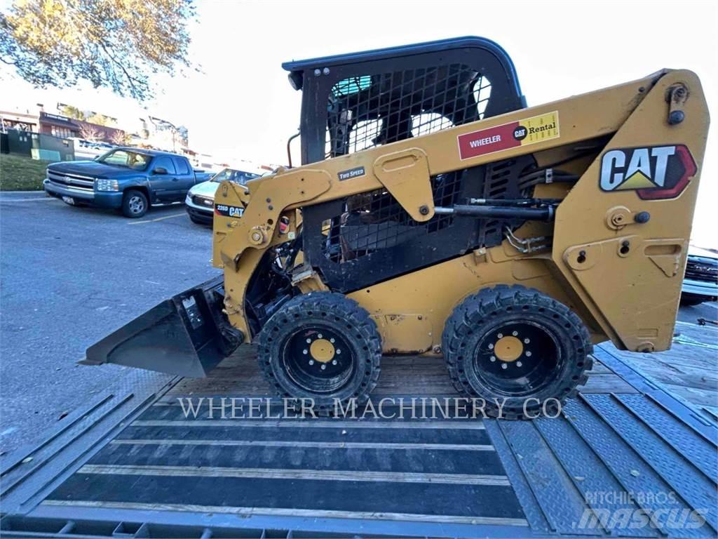 CAT 226D3 C1H2 Мини-погрузчики