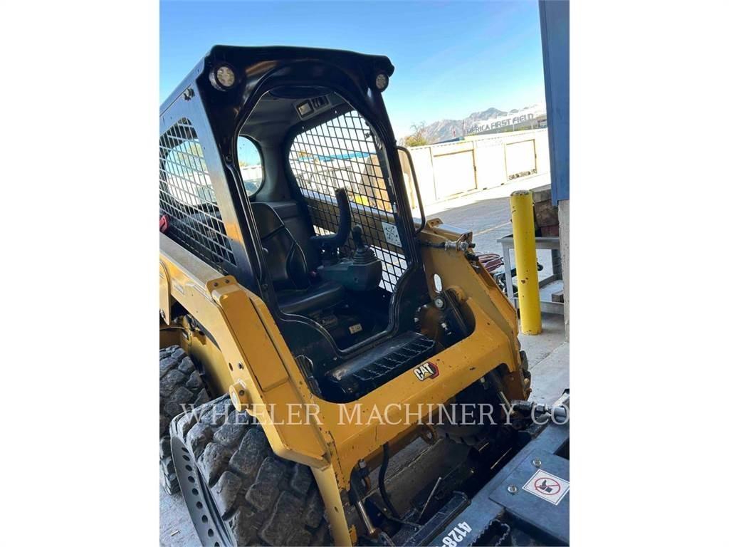 CAT 226D3 C1H2 Мини-погрузчики