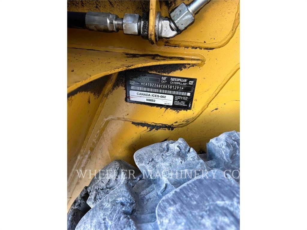 CAT 226D3 C1H2 Мини-погрузчики