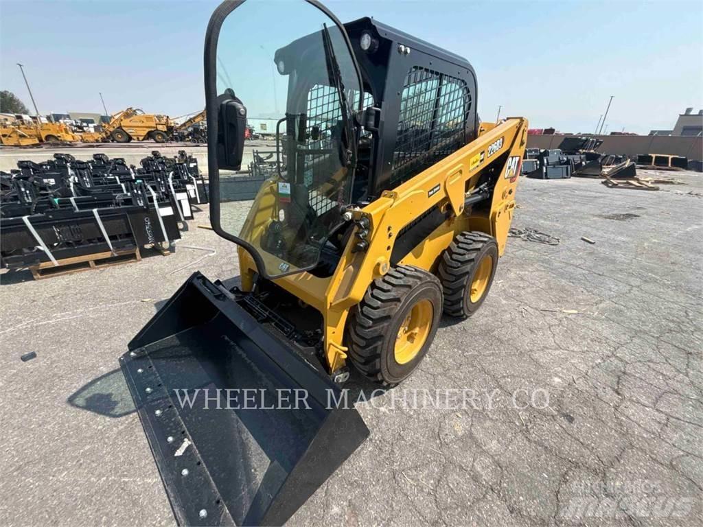 CAT 226D3 C3H2 Мини-погрузчики