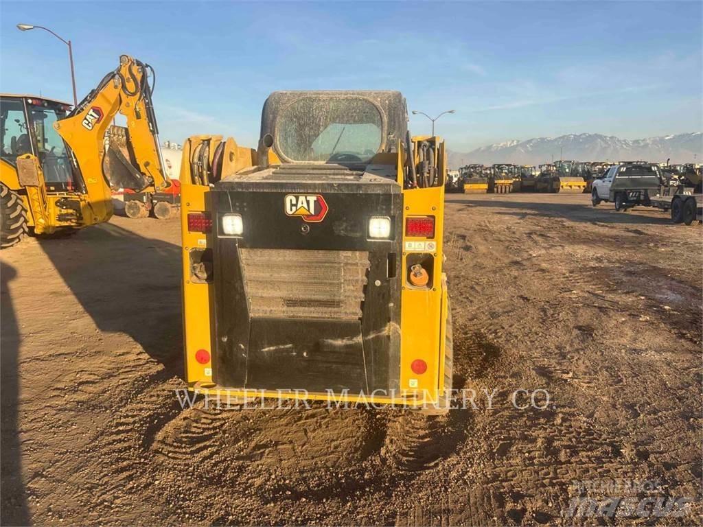 CAT 226D3 C3H2 Мини-погрузчики