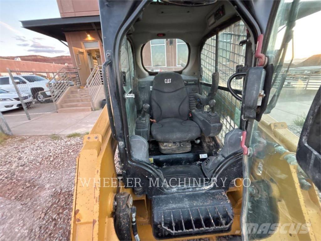 CAT 226D3 C3H2 Мини-погрузчики