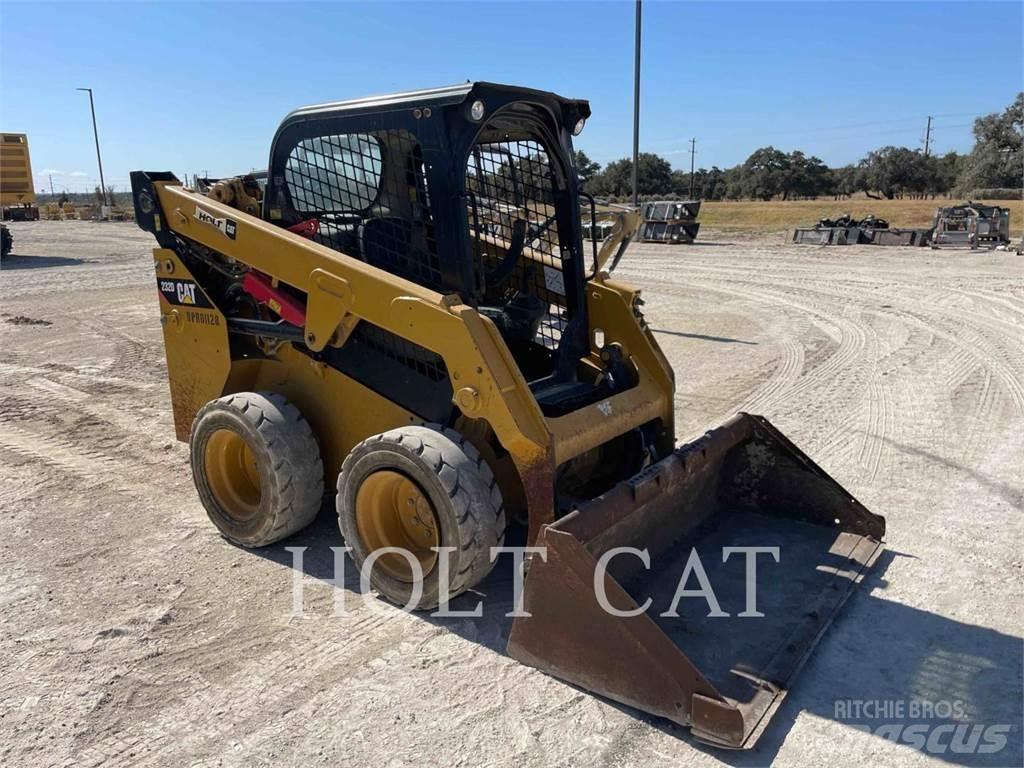 CAT 232D Мини-погрузчики