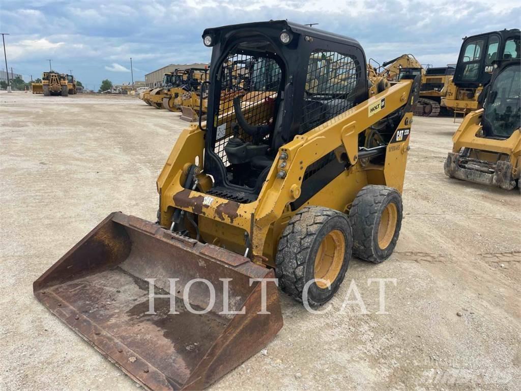 CAT 232D Мини-погрузчики