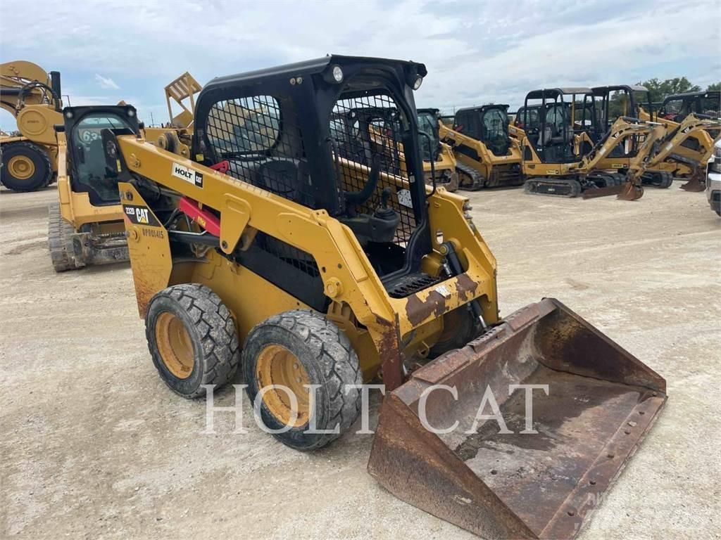 CAT 232D Мини-погрузчики
