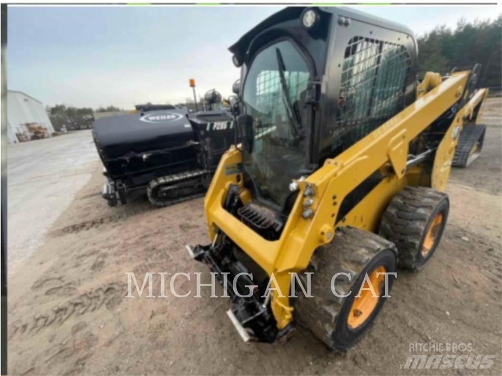CAT 232D3 A2Q Мини-погрузчики