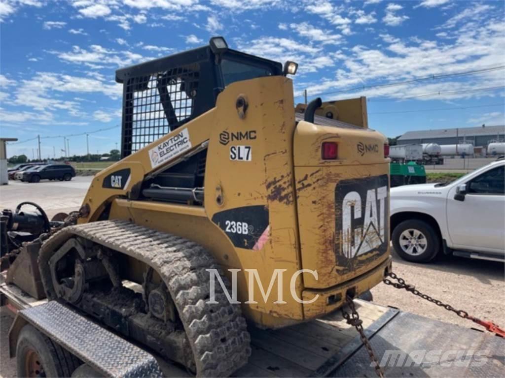 CAT 236B Мини-погрузчики