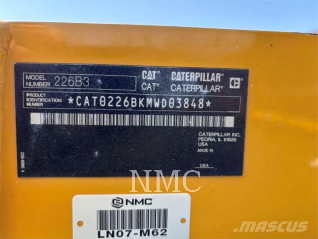 CAT 236B3 Мини-погрузчики
