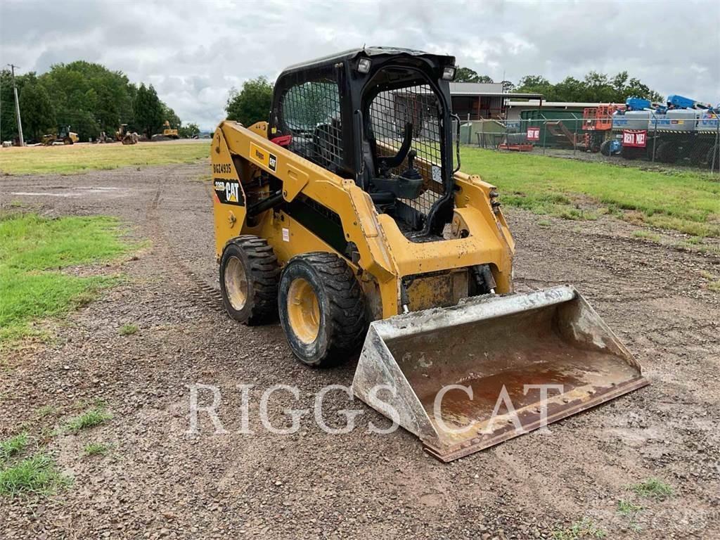 CAT 236D Мини-погрузчики