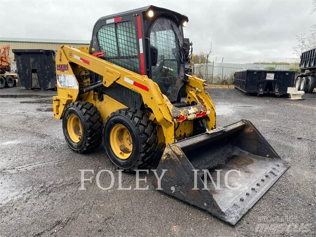 CAT 236D Мини-погрузчики