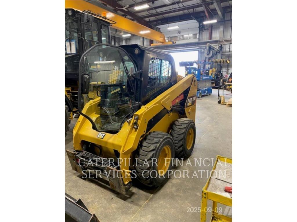 CAT 236D Мини-погрузчики