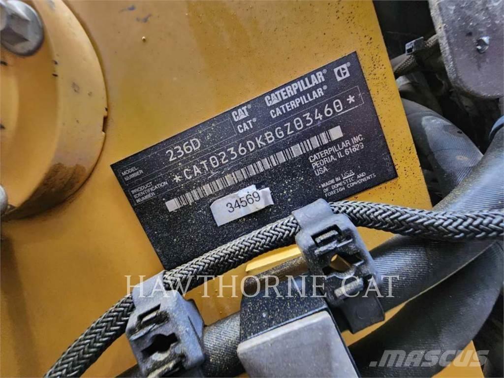 CAT 236D Мини-погрузчики