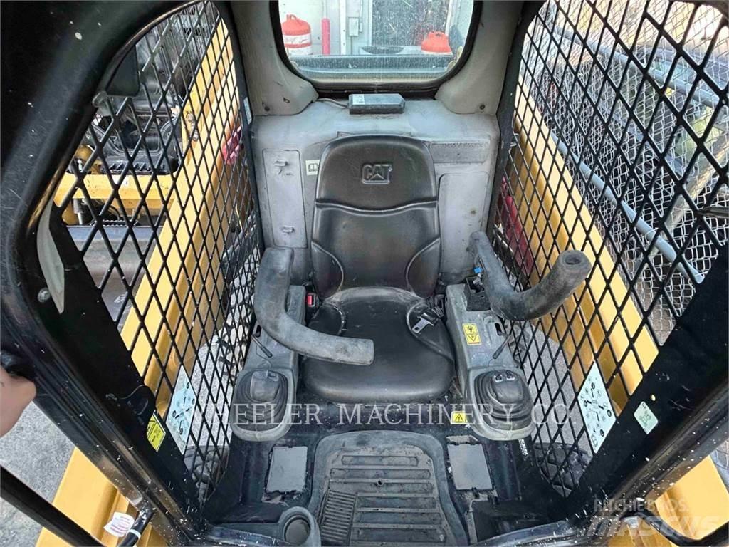 CAT 236D C1-H2 Мини-погрузчики