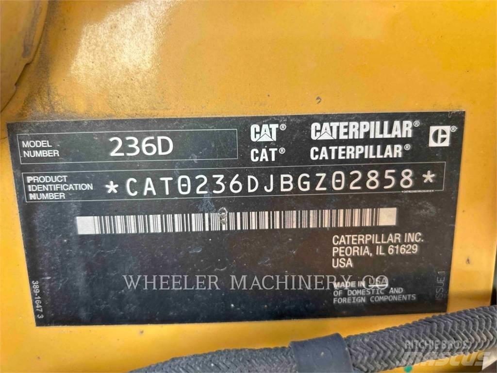 CAT 236D C3 2S Мини-погрузчики