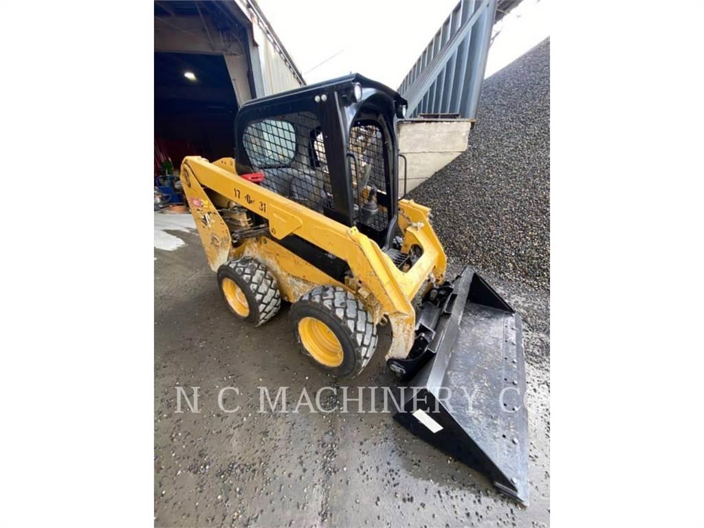 CAT 236D H2CN Мини-погрузчики
