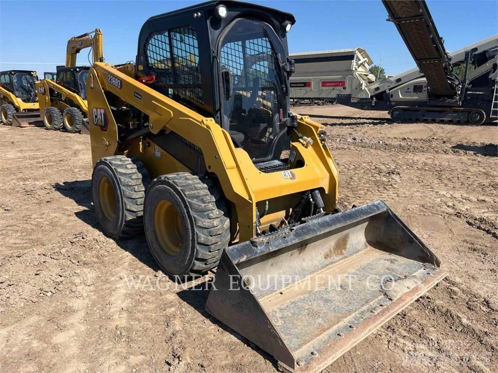 CAT 236D3 Мини-погрузчики