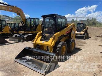 CAT 236D3 Мини-погрузчики