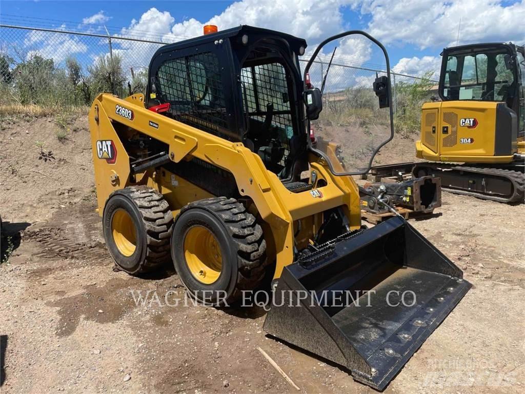 CAT 236D3 Мини-погрузчики