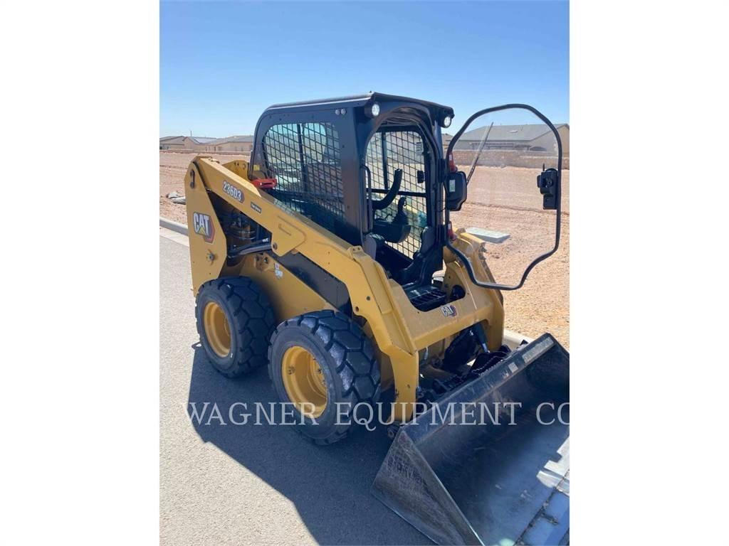 CAT 236D3 Мини-погрузчики