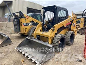 CAT 236D3 Мини-погрузчики