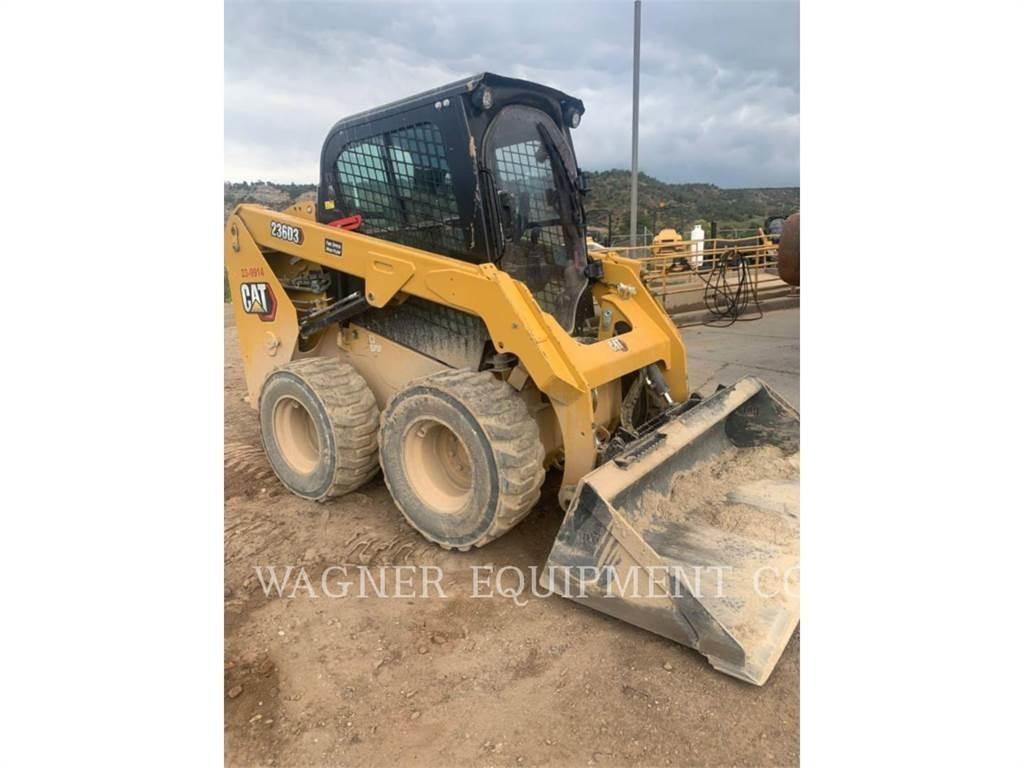 CAT 236D3 Мини-погрузчики