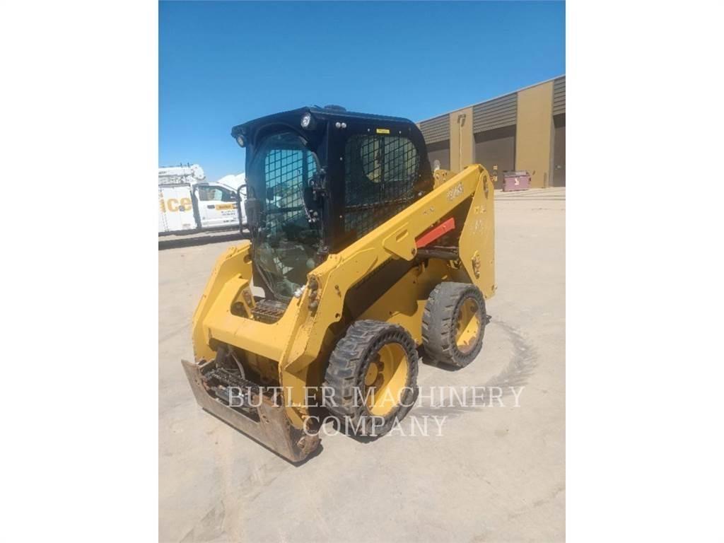 CAT 236D3 Мини-погрузчики