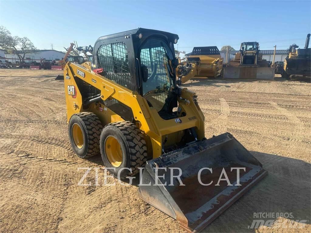 CAT 236D3 Мини-погрузчики