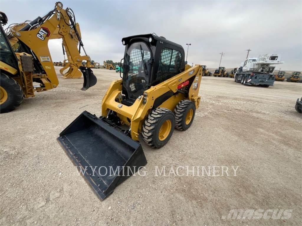 CAT 236D3 Мини-погрузчики