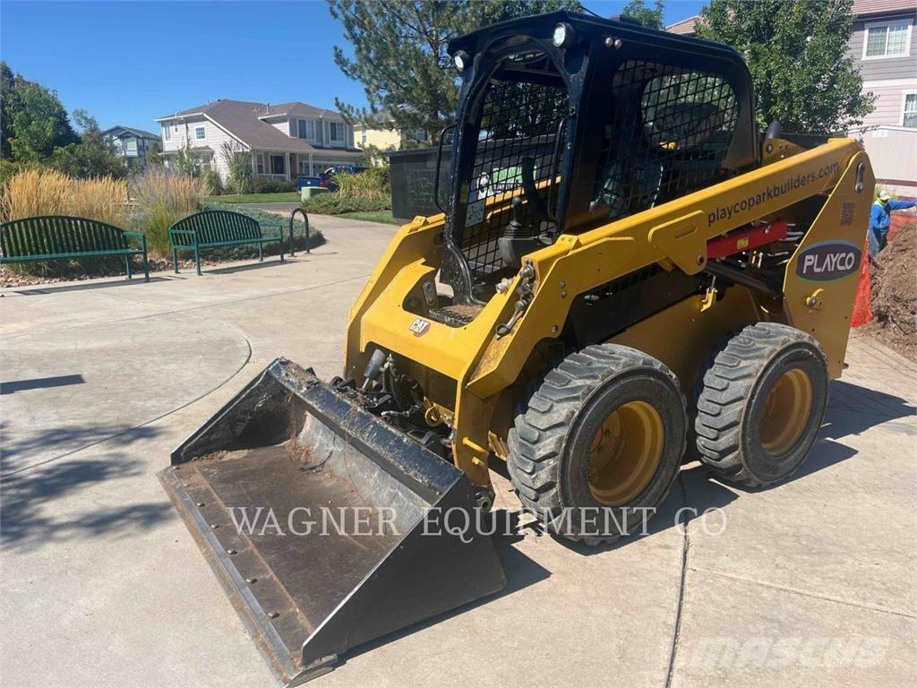 CAT 236D3 Мини-погрузчики