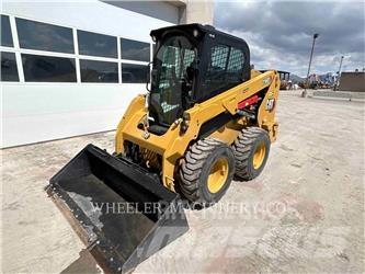 CAT 236D3 C3H2 Мини-погрузчики