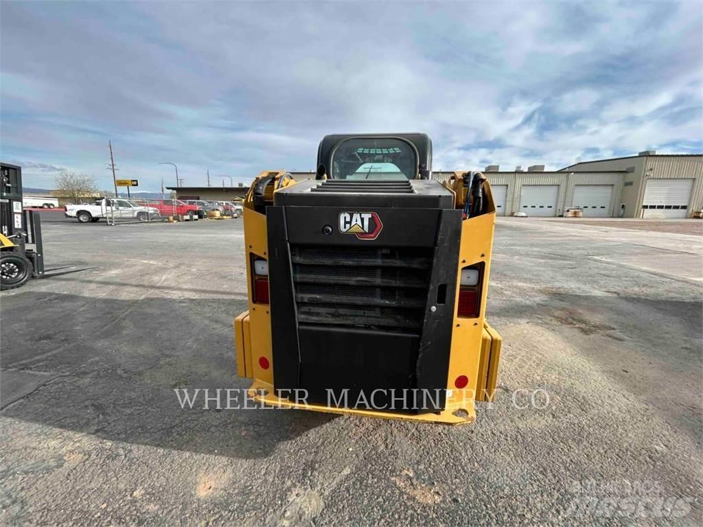CAT 236D3 C3H2 Мини-погрузчики