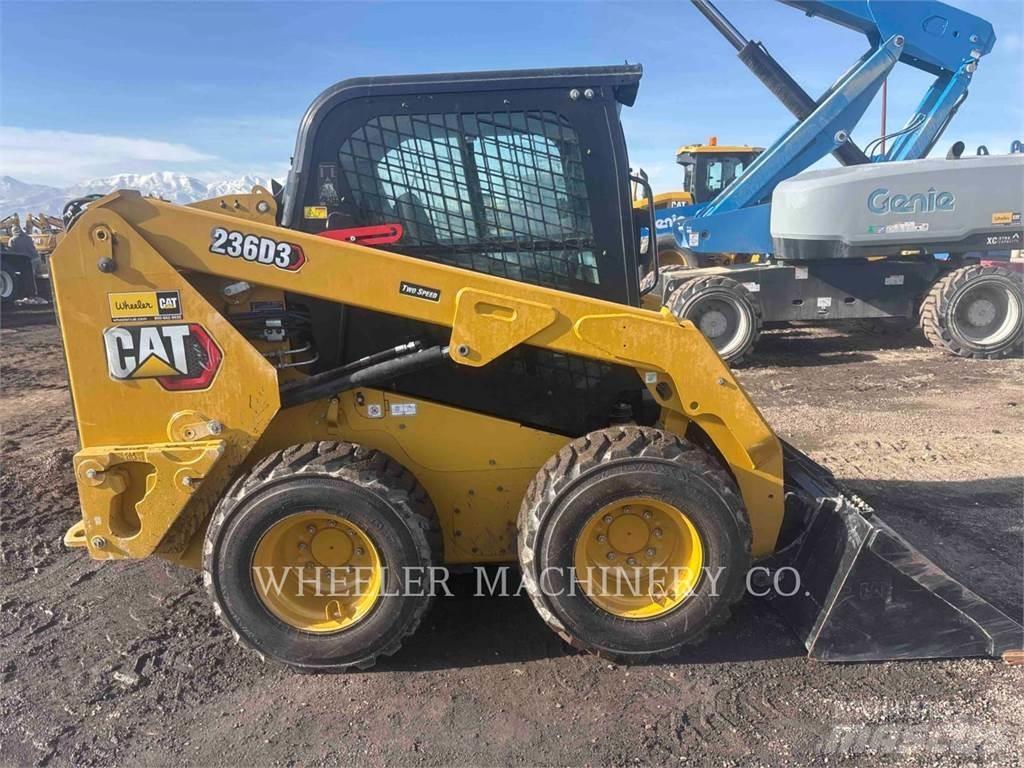 CAT 236D3 C3H2 Мини-погрузчики