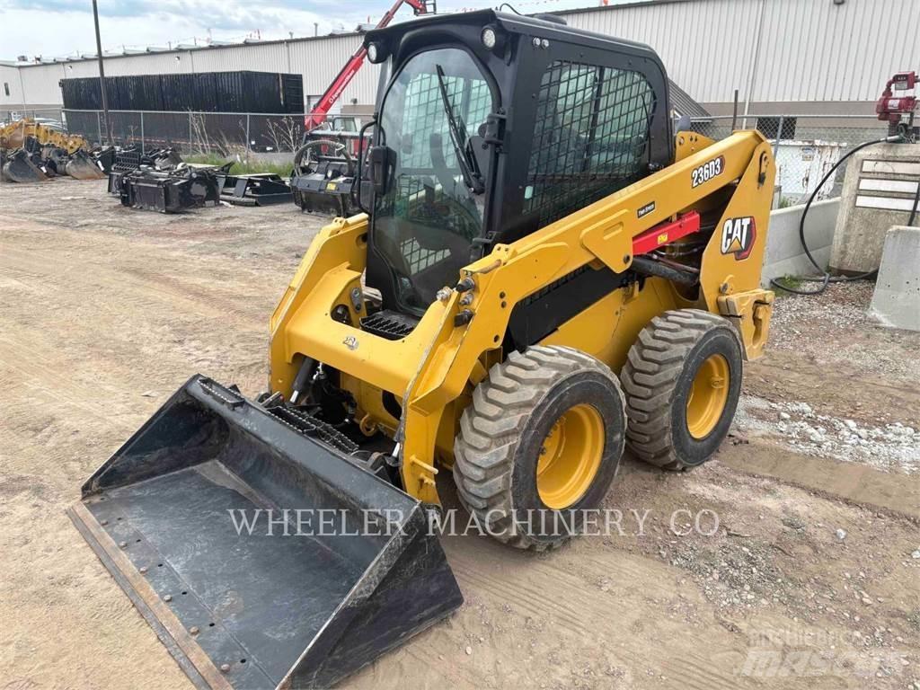 CAT 236D3 C3H2 Мини-погрузчики