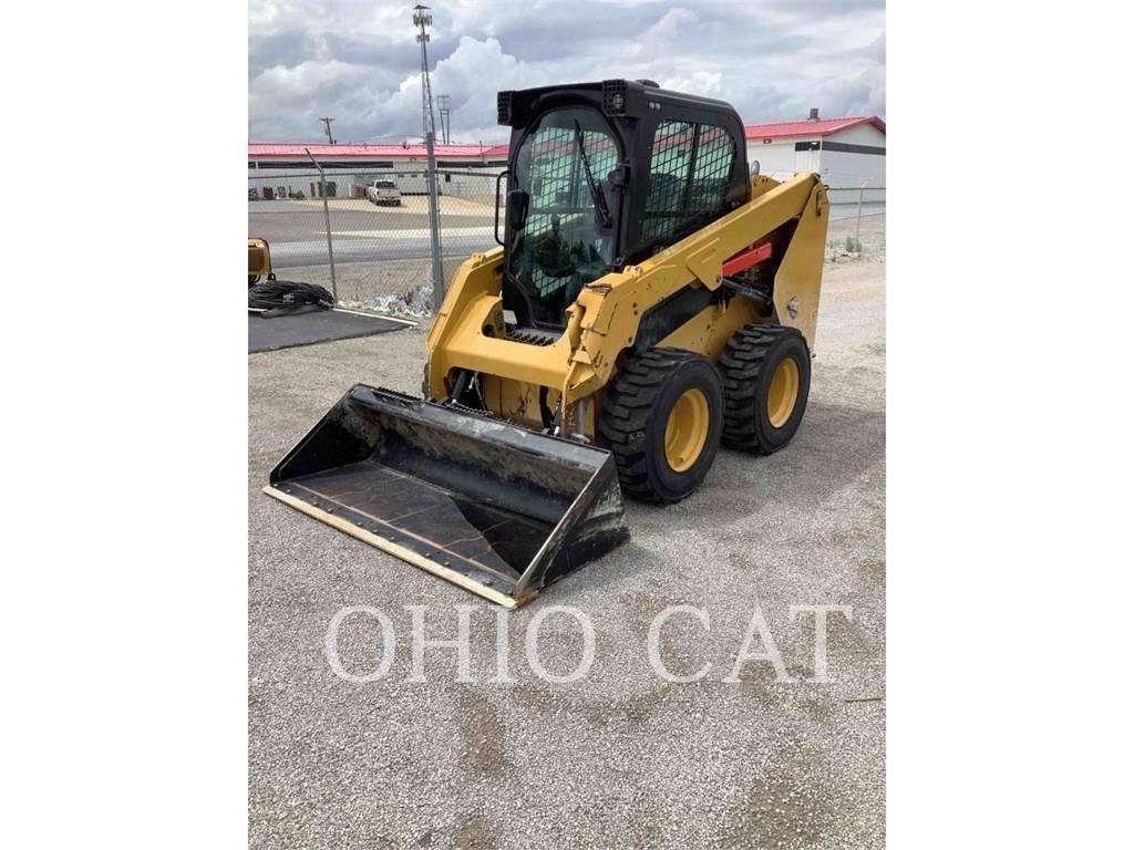 CAT 236D3 C3H2 Мини-погрузчики