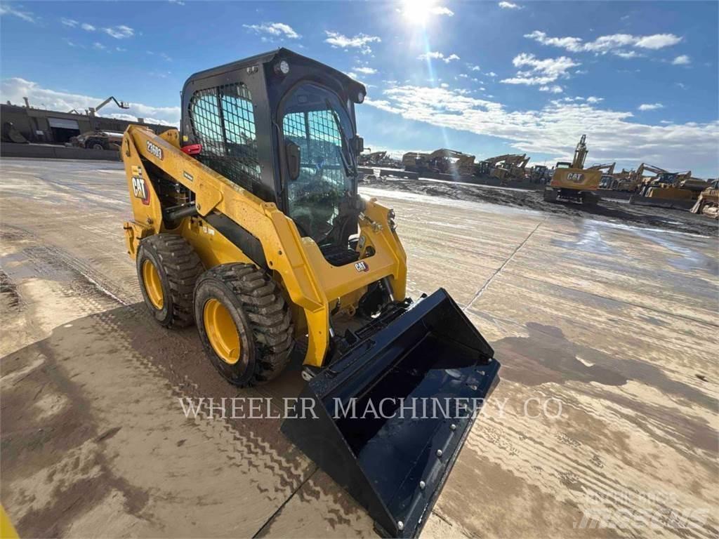 CAT 236D3 C3H2 Мини-погрузчики