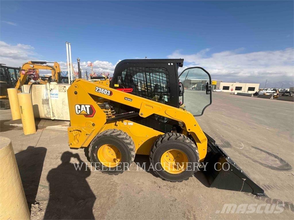 CAT 236D3 C3H2 Мини-погрузчики