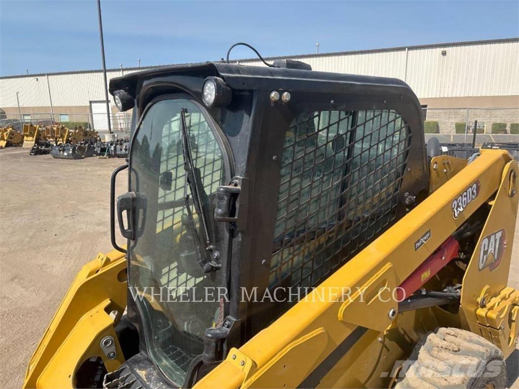 CAT 236D3 C3H2 Мини-погрузчики