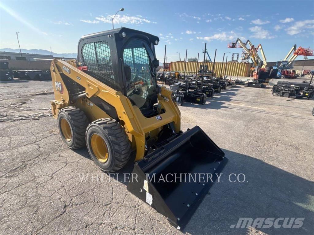 CAT 236D3 C3H2 Мини-погрузчики