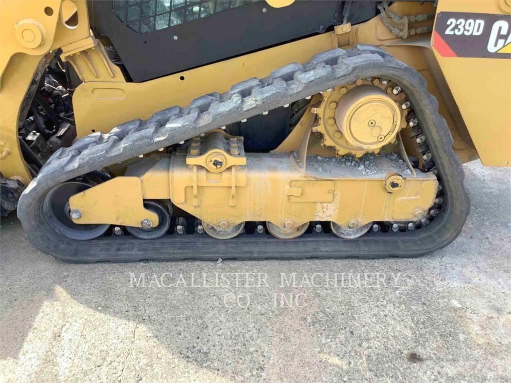 CAT 239D Гусеничные фронтальные погрузчики
