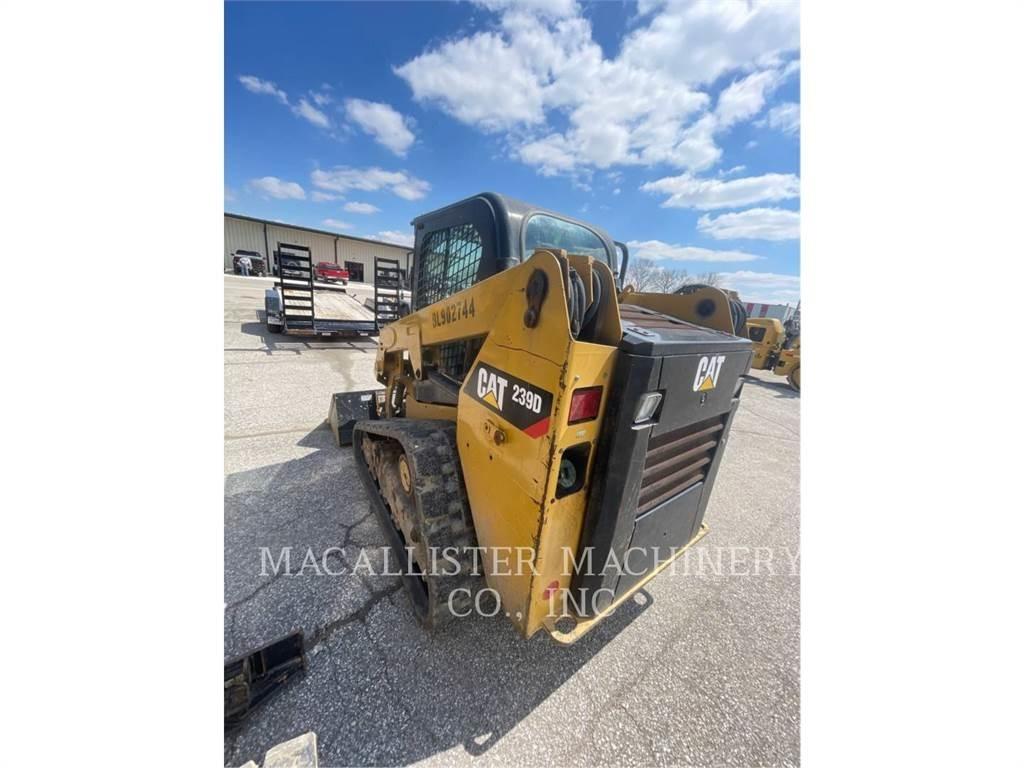 CAT 239D Гусеничные фронтальные погрузчики