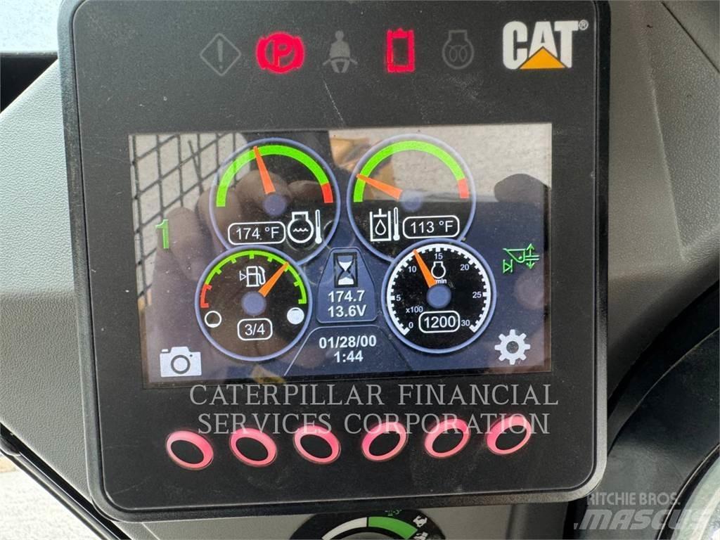 CAT 239D3 Гусеничные фронтальные погрузчики