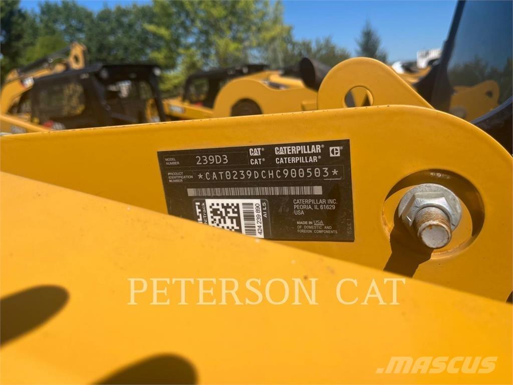 CAT 239D3 Мини-погрузчики